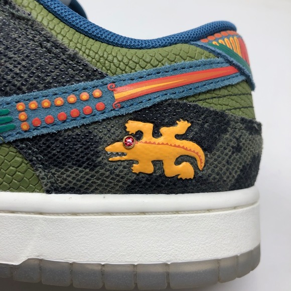 Nike Dunk Low Siempre Familia Sneakers Carbon Green Rift Blue Sail Mens 8.5 - Picture 15 of 16